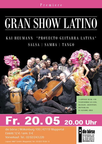 Plakat Gran Show Latino mit schwarze Hintergrund mit 10 schwarz gekleideten Musikern und 3 bunt gekleideten kubanischen Tänzerinnen